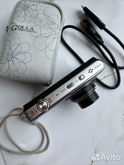 Компактный фотоаппарат samsung ST600 сенсорный