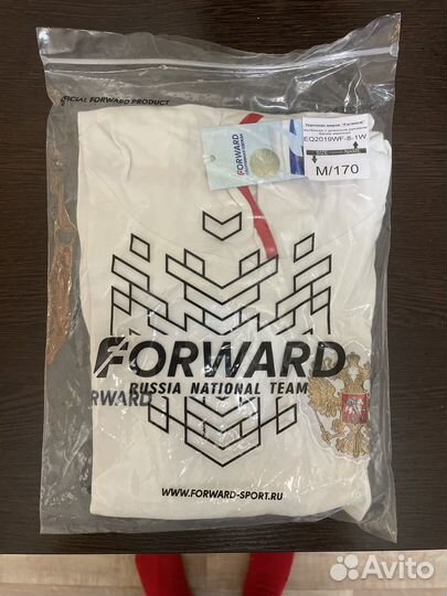 Футболка с длинным рукавом женская Forward белая