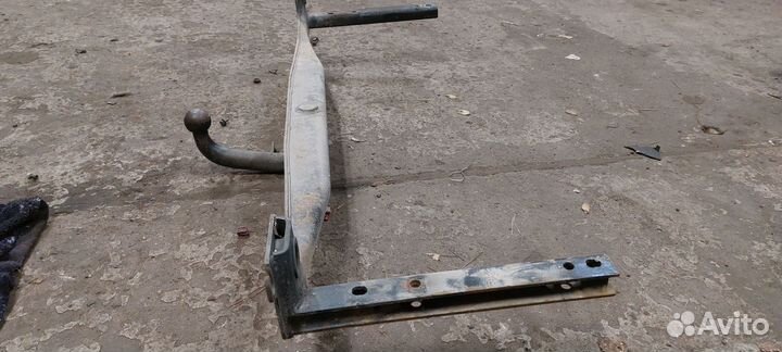 Фаркоп Ауди 100/А6 с4