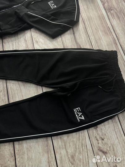 Спортивный костюм EA7 люкс