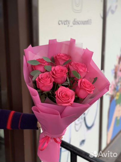 Букет из розовых длинных роз цветы с доставкой