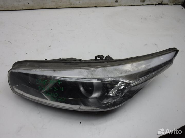 Фара левая Kia Cee''d 2015