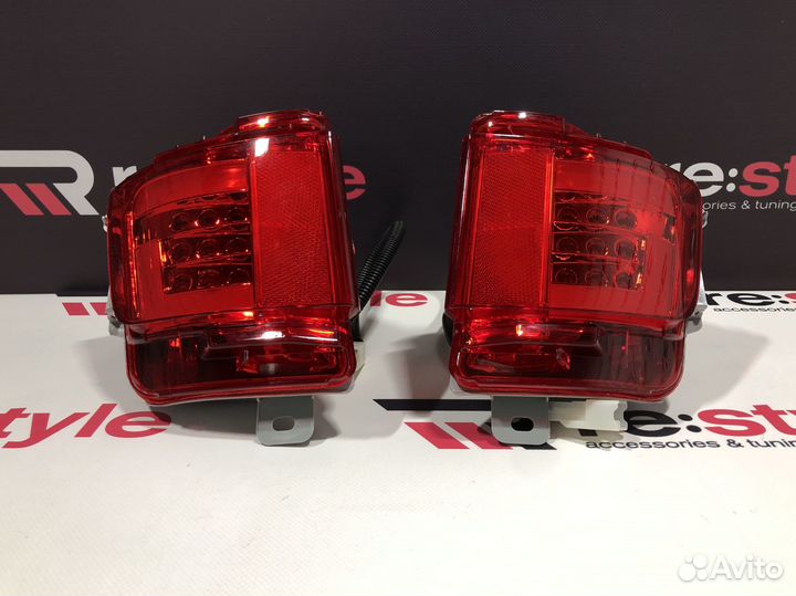 Катафоты Toyota Land Cruiser 200 с 2016 K329