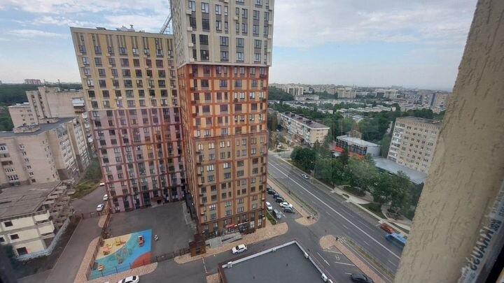 3-к. квартира, 92,7 м², 15/18 эт.