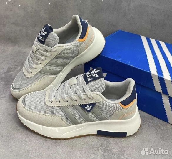 Кроссовки женские Adidas (36-41 размеры)