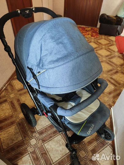 Прогулочная коляска