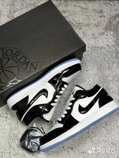 Nike Air Jordan 1 Low SE Concord с белой шнуровкой