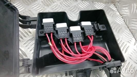 Блок предохранителей volkswagen phaeton 1 (SBN05M1