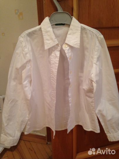 Блузка и джемперы для девочки Benetton (для школы)