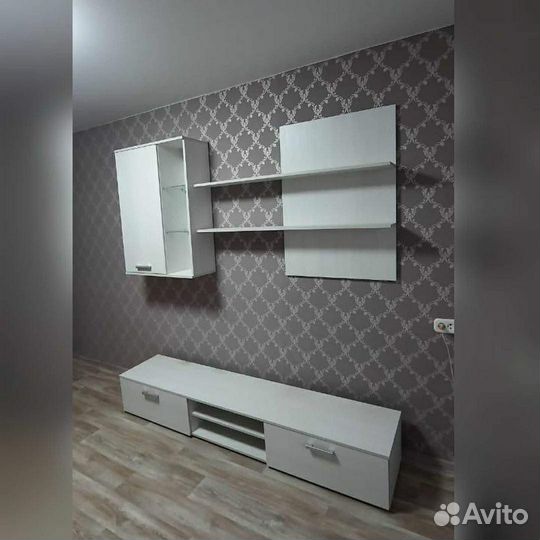 Стенка в гостиную