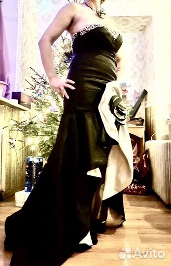 Платье женское 42 44