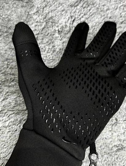 Перчатки Nike для любого стиля