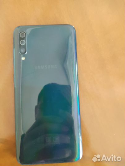 Samsung Galaxy A50, 4/64 ГБ