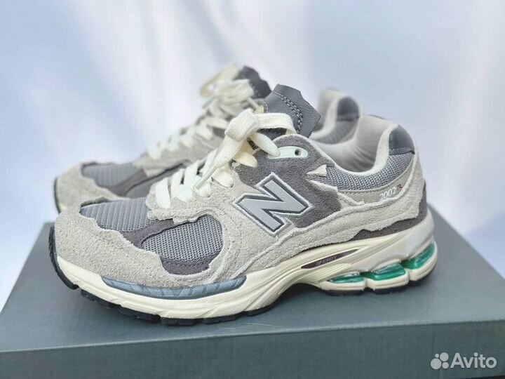 Кроссовки New Balance 2002 Protection Pack унисекс