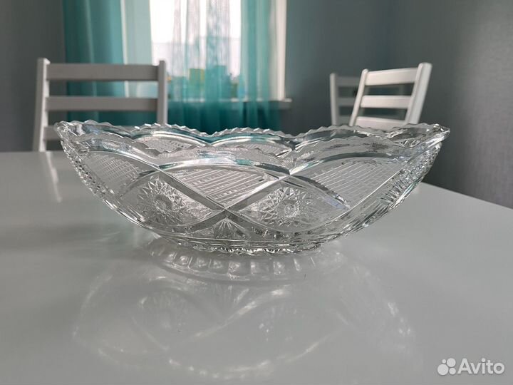 Хрустальная ваза