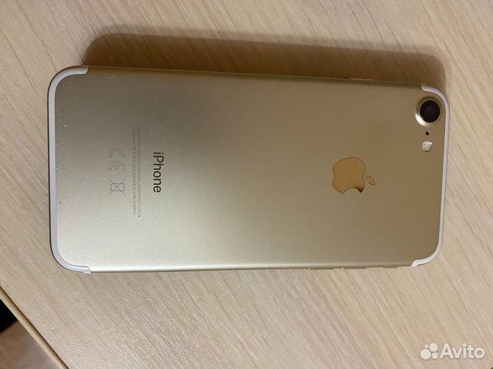 iPhone 7, 32 ГБ