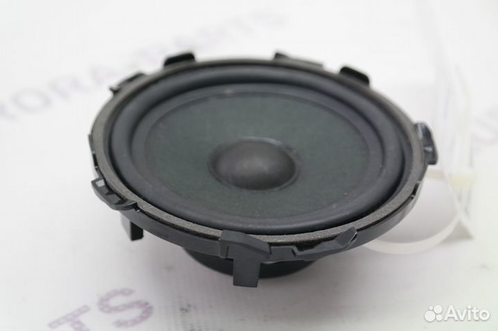 Динамик Mercedes C W205 2013