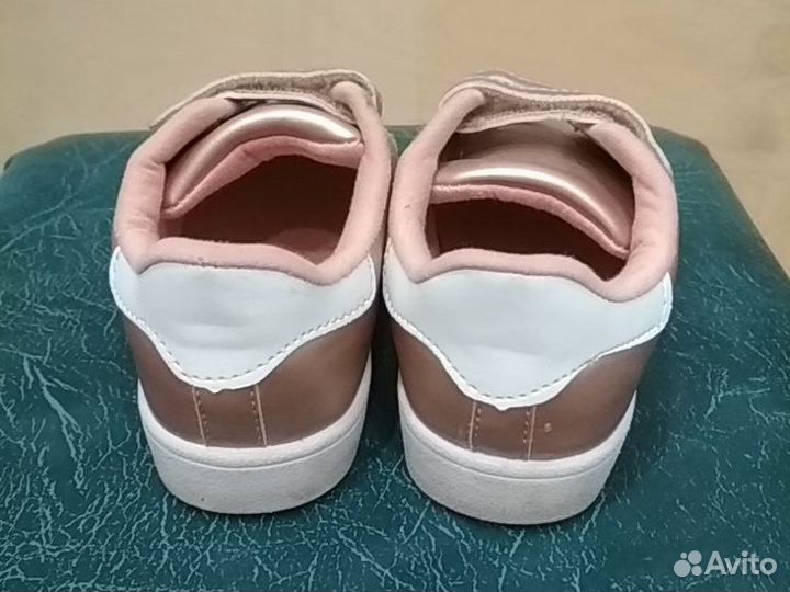 Кроссовочки для девочки