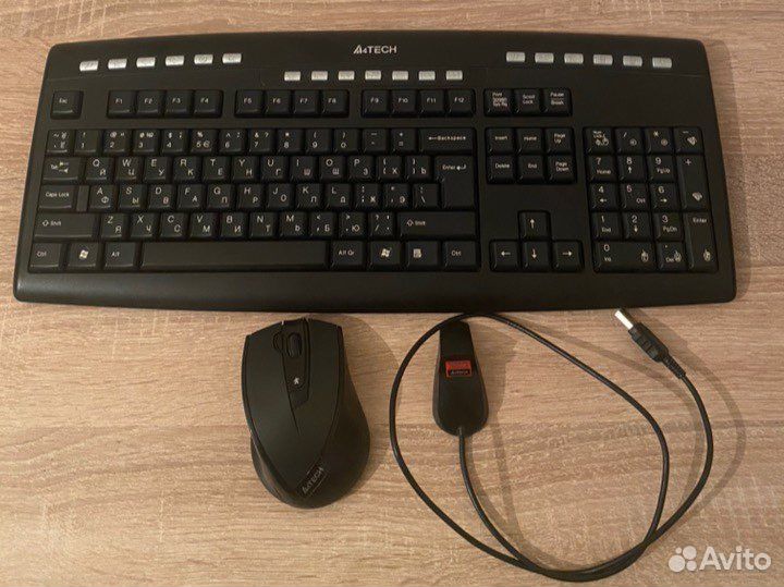 Беспроводная клавиатура и мышь