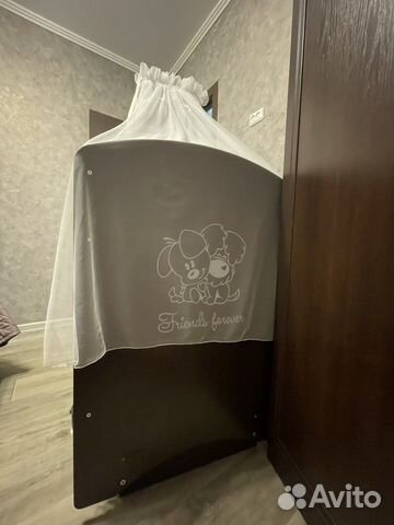 Детская кроватка маятник