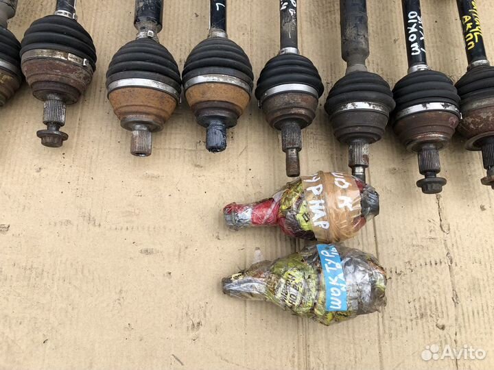 Полуось привод Volksvagen Skoda