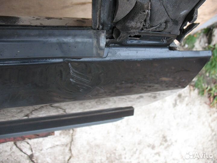 Правая передняя дверь дефект Ford Fusion