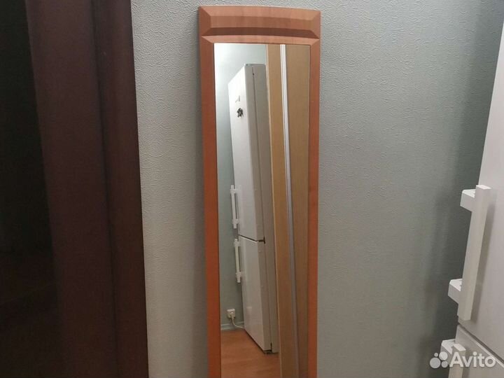 Зеркало большое на дсп, 21 на 141 см