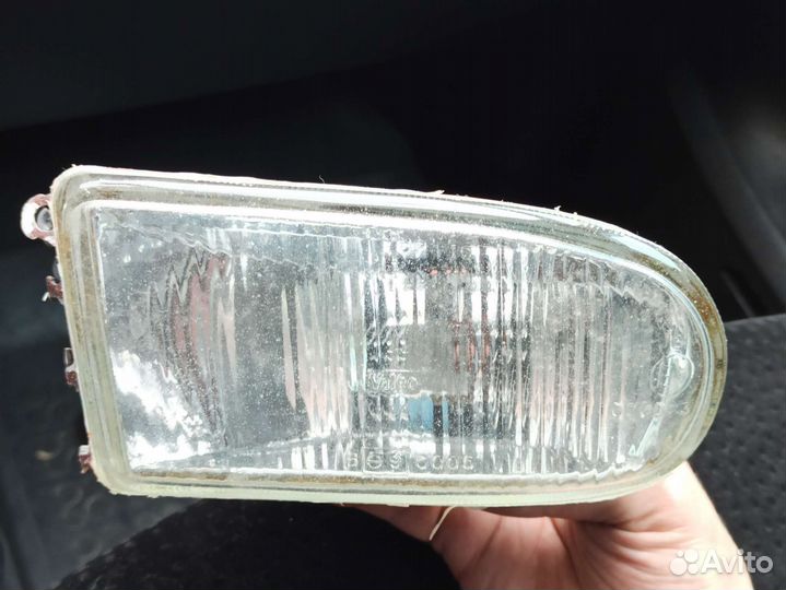Противотуманная фара левая Renault Laguna 1