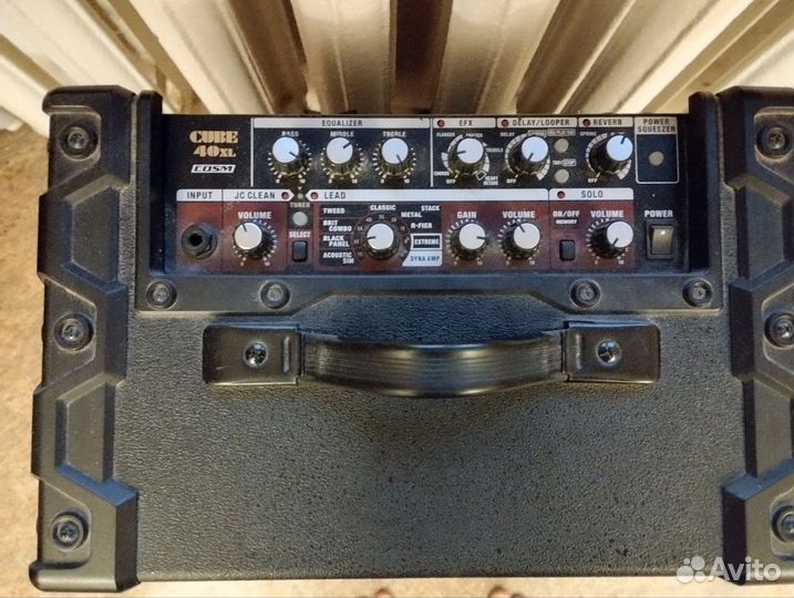 Комбоусилитель Roland cube-40XL
