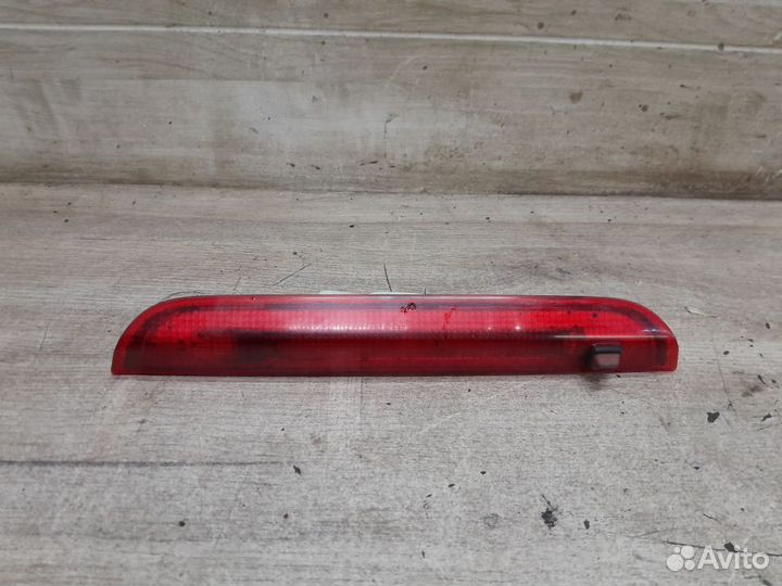 Фонарь стоп-сигнала Ford Fiesta Mk5 (2002—2008)