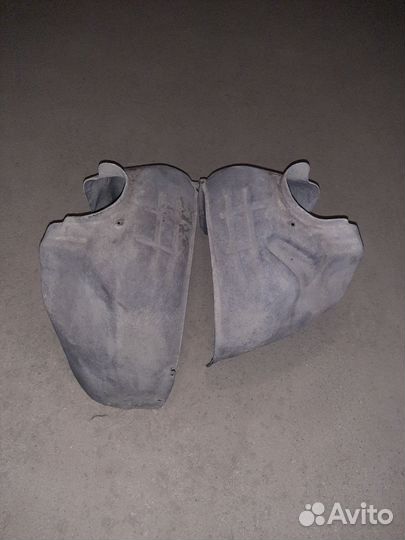 ГрантаFL передние подкрылки ворс