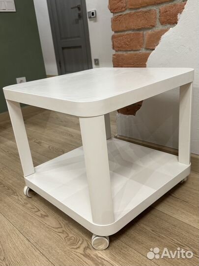 Стол IKEA tingby на колесиках