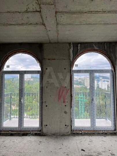 4-к. квартира, 140 м², 16/17 эт.