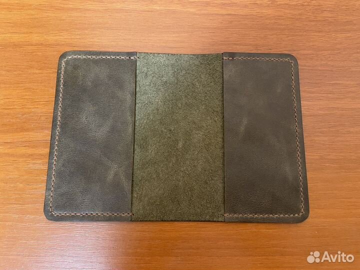 Обложка из натуральной кожи для паспорта