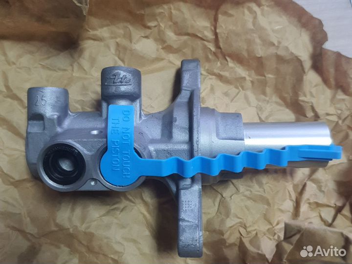 Главный тормозной цилиндр ford focus 3