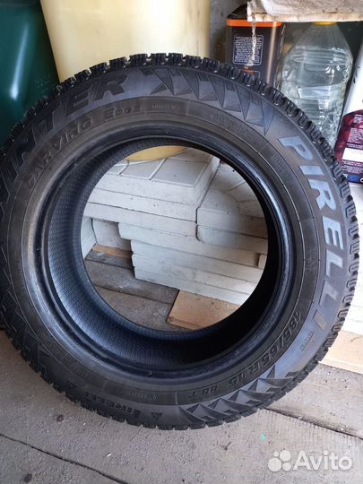 Pirelli Winter Carving Edge 185/65 R15
