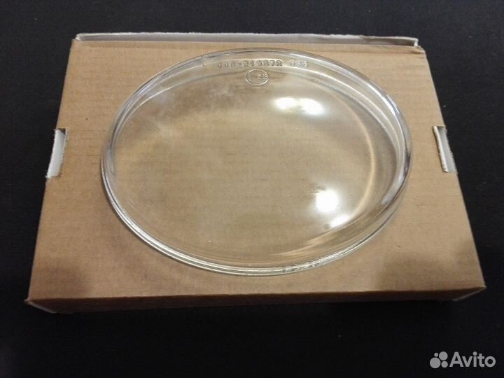 Стекло противотуманной фары Audi Q5 2008- правое