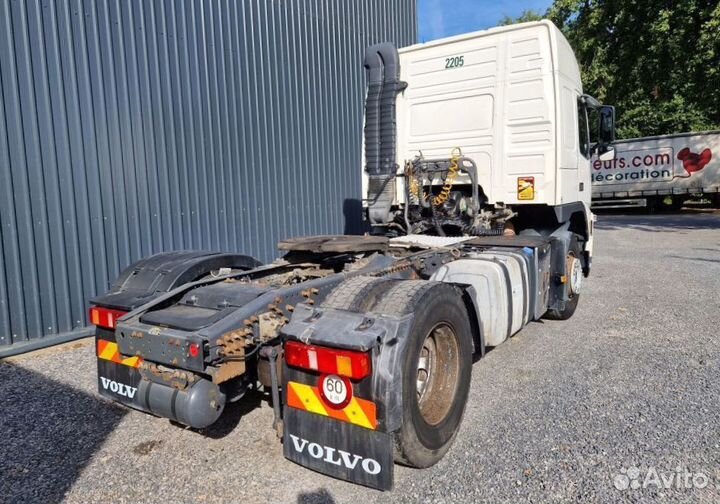 В разборке грузовик Volvo,FM 2008-2013