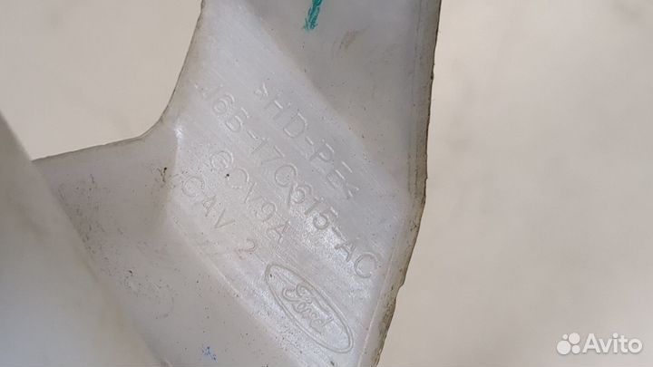 Горловина бачка омывателя Ford Escape 2020, 2020