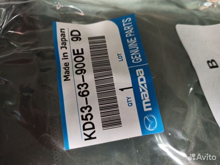 Продам лобовое стекло