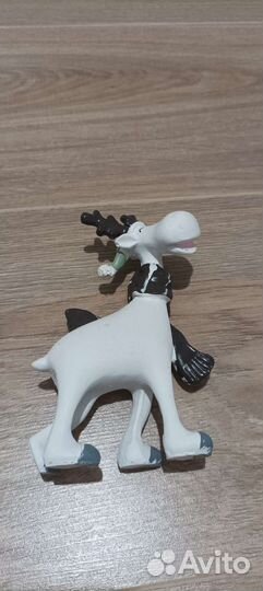 Фигурка оленя
