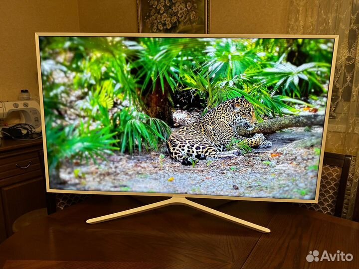 Телевизор Samsung 49 SMART tv