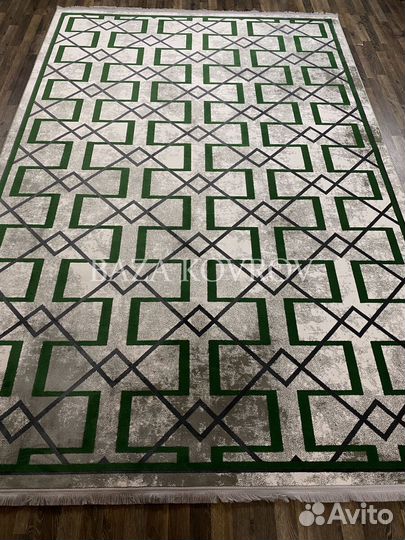 Ковер новый