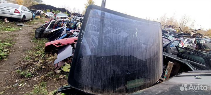 Заднее стекло Audi a6 c5