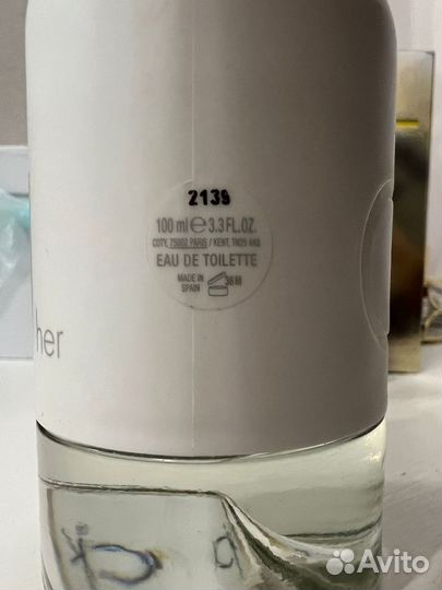 Пустые флаконы от духов 