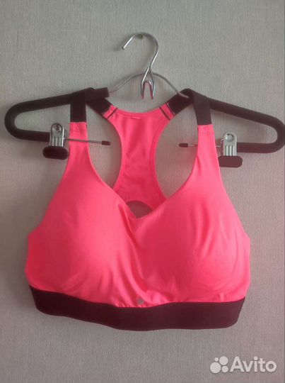 Спортивный лиф новый