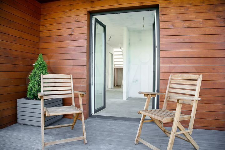 Дом 80 м² на участке 5 сот.