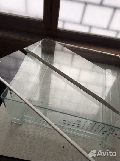 Полка складная для Либхер