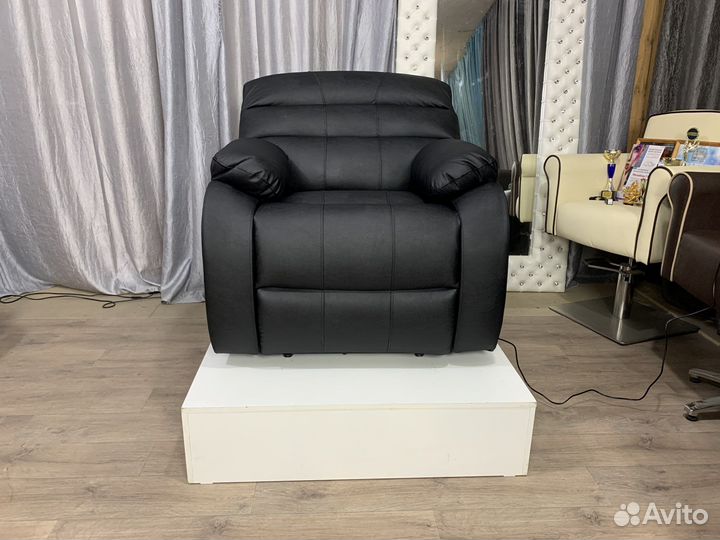 Кресло реклайнер для наращивания ресниц