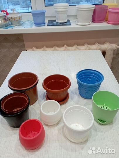 Горшки цветочные пластик